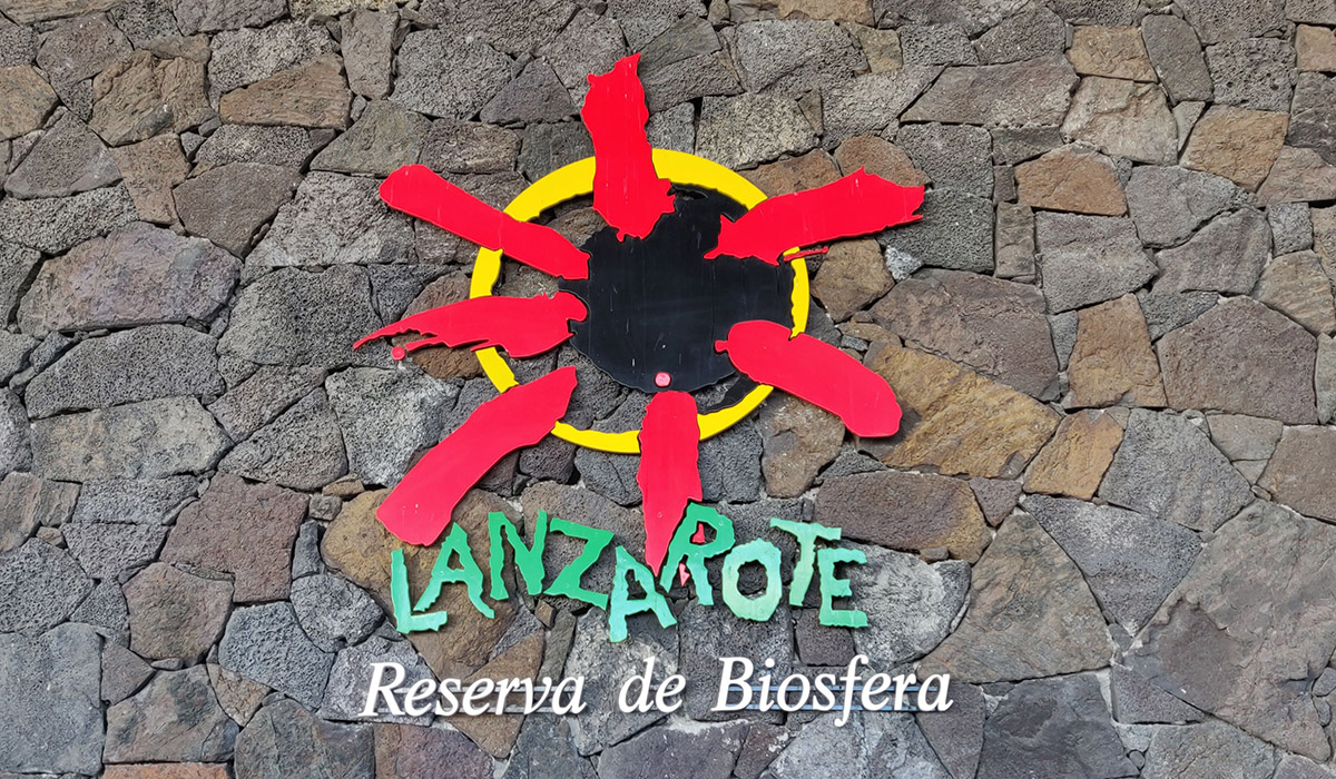 Logo de Lanzarote Reserva de la biosfera en el aeropuerto